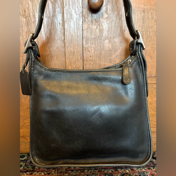 Vintage Coach Black Leather 9966 Legacy Zip Shoulder Bag - Picture 2 of 15